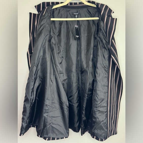 NEW Torrid A Line Double Breasted Striped Jacket Lined Size 2X - Picture 7 of 9